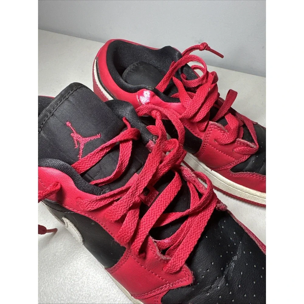 Nike Boys‎ Air Jordan 1 Low 553560-061 Red Casual Shoes Sneakers Size 6.5Y